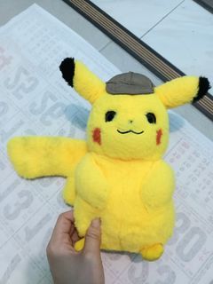 Takara Tomy Detective Pikachu