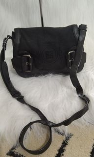 Tas Slingbag Givenchy Vintage prelove