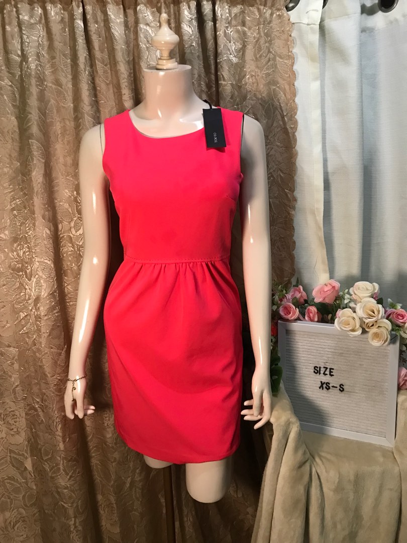 Tokito red dress hotsell