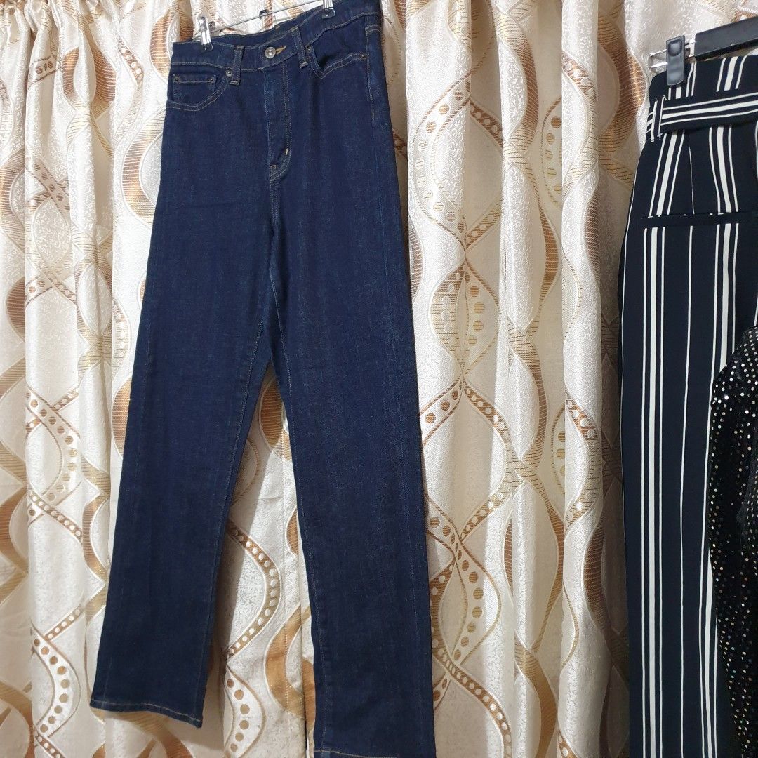 Uniqlo dark blue straight (Category: Jeans) located in Baguio. Submitted by baguiogurl (Listing ID 1266216473, Image 3). Description: p380 lp autopass na po sa tatawad Good as brand new wla lng tag size 26 via tape measure GCASH/ Jnt exp.