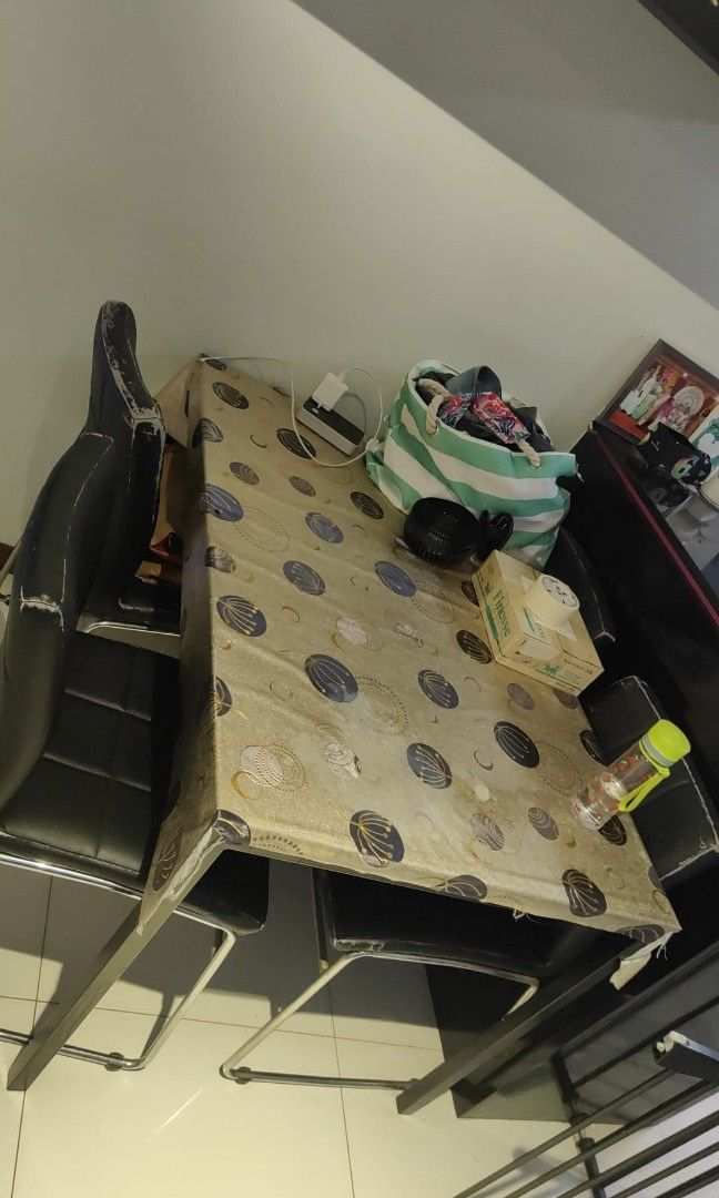 Used Furnitures and Electronic items, Furniture & Home Living