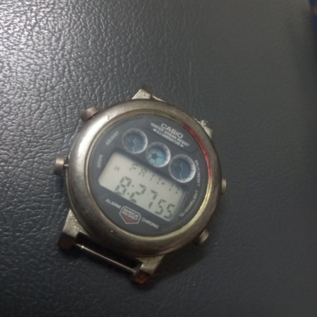 Casio 2161 g 2000 watch top