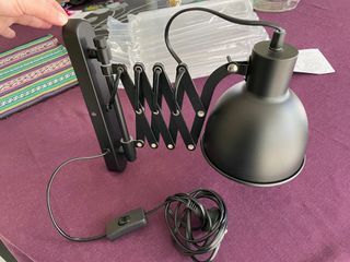 Wall-mounted extender desk lamp (to 50cm). Like new.
