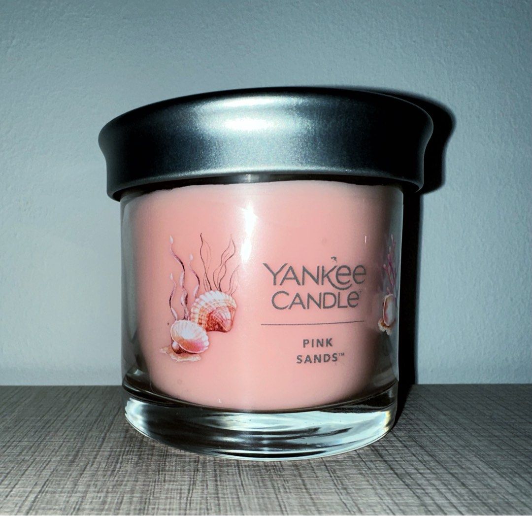 Yankee Candle Signature Small Tumbler Candle - Pink Sands, Furniture & Home  Living, Home Fragrance on Carousell