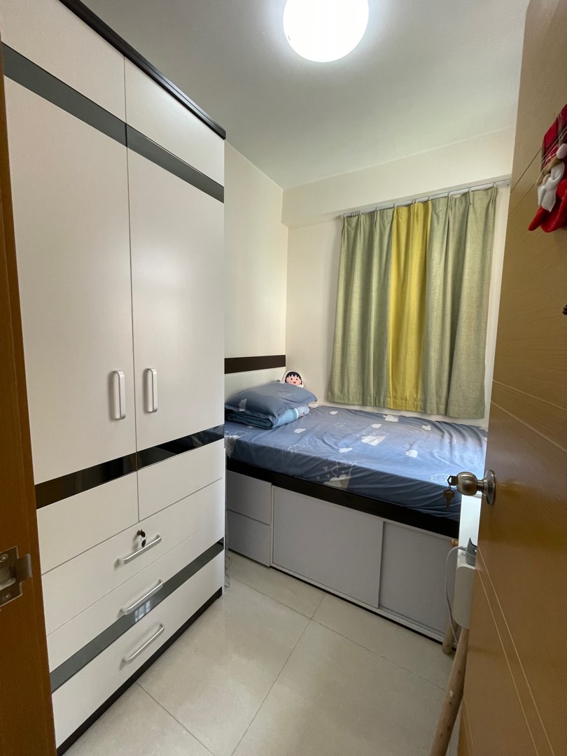 Two-bedroom starter flat in Eastern District, Hong Kong Island63438608459266112
