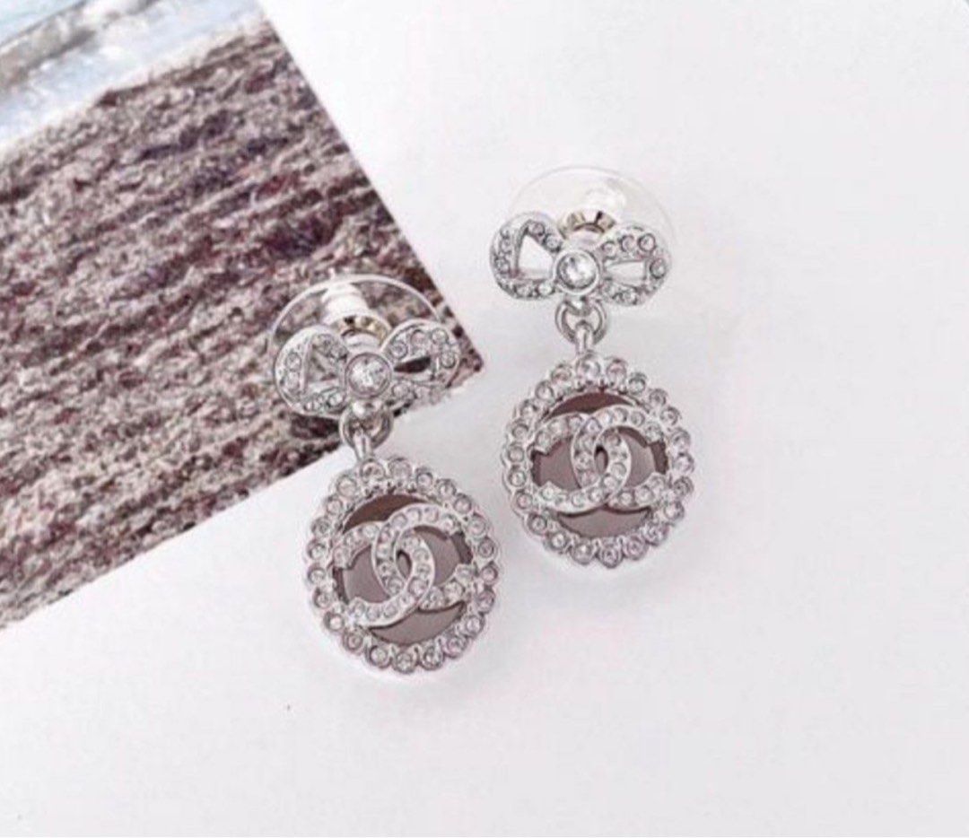 Authentic outlet chanel jewelry