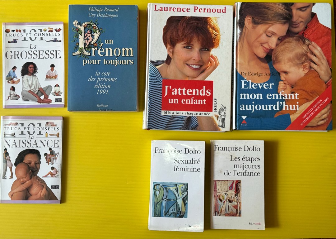 A Set Of 7 French Books For Mums To Be Hobbies Toys Books a-set-of-7-french-books-for-mums-to-be-hobbies-toys-books