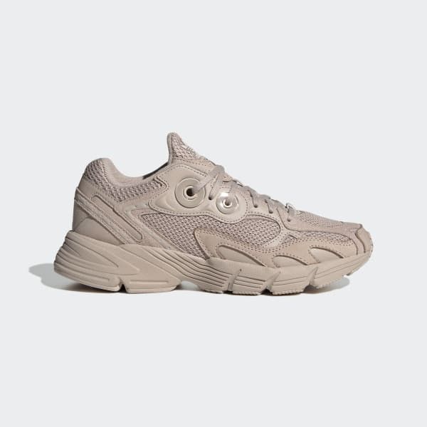 Adidas us 7 on sale to uk 55