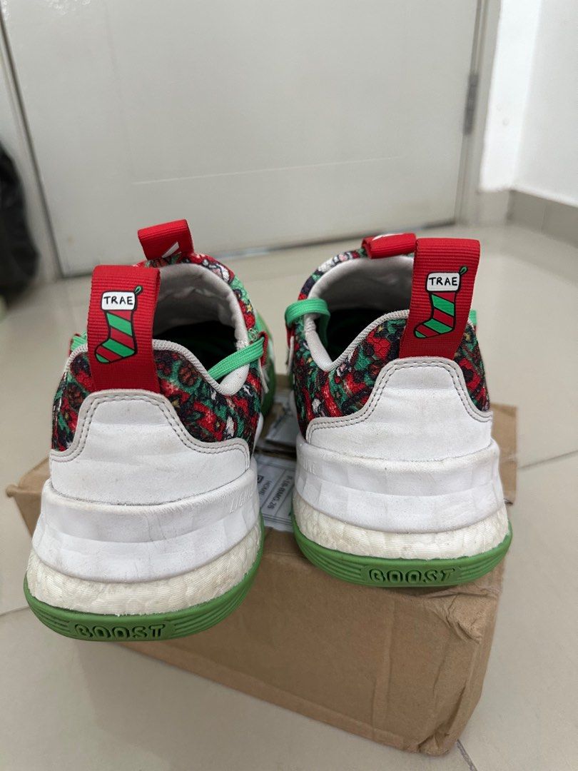 Trae young custom shoes outlet