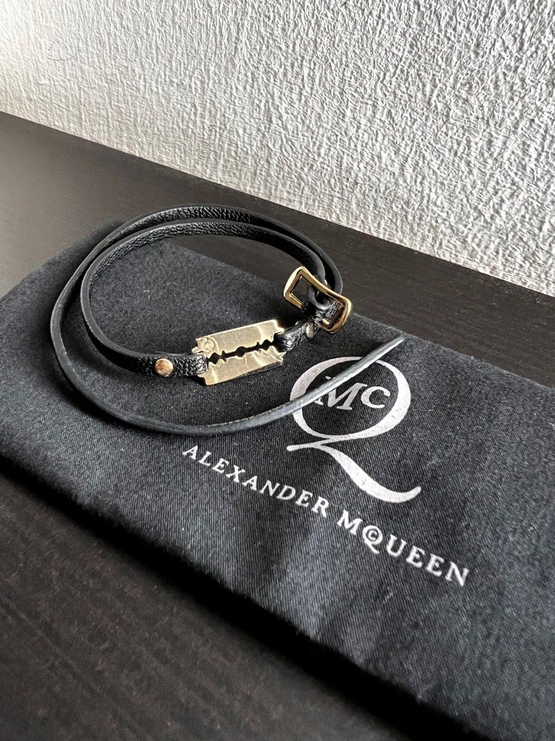 Alexander mcqueen clearance razor blade bracelet