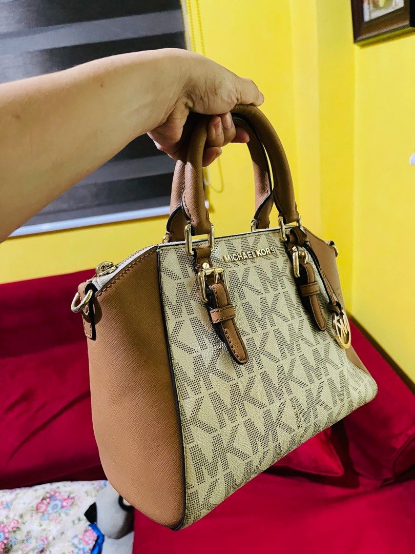 Michael kors ciara messenger bag sales