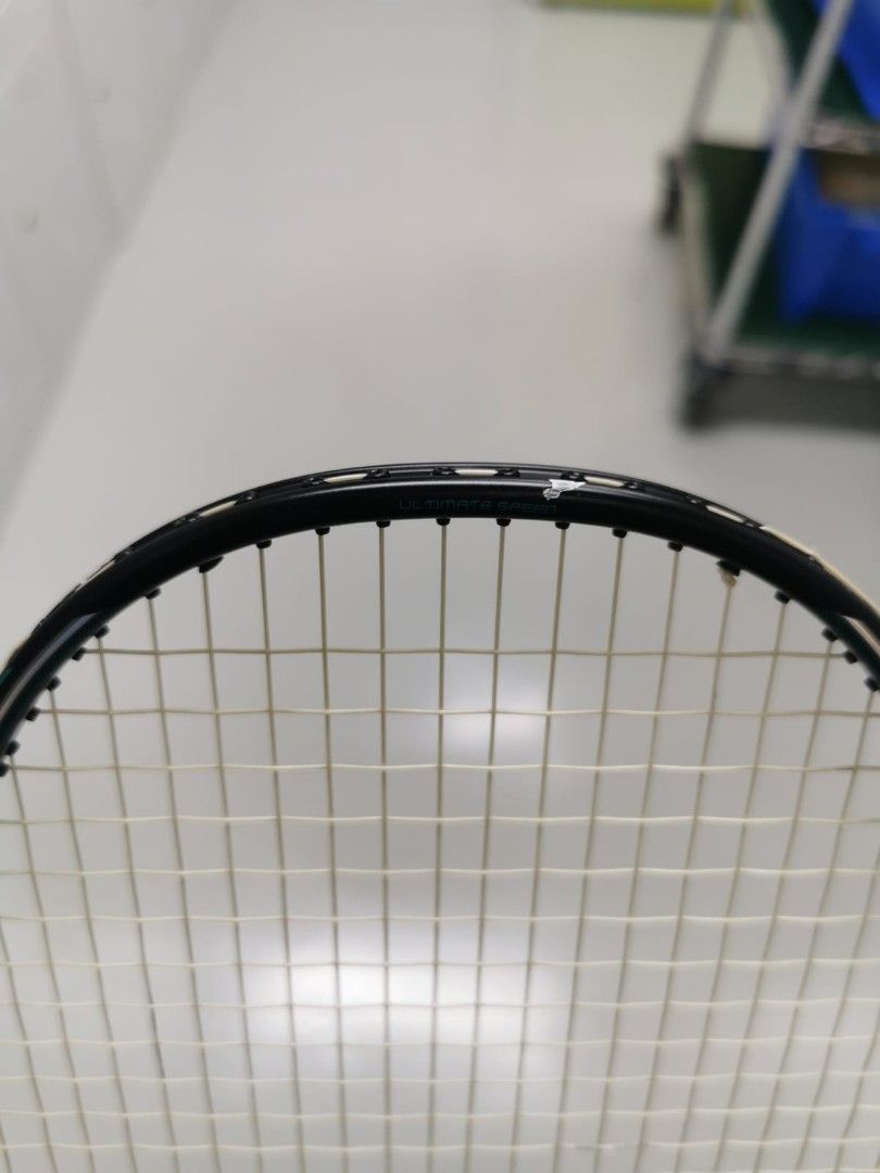 Badminton Used racket to sell, Sports Equipment, Sports & Games, Racket