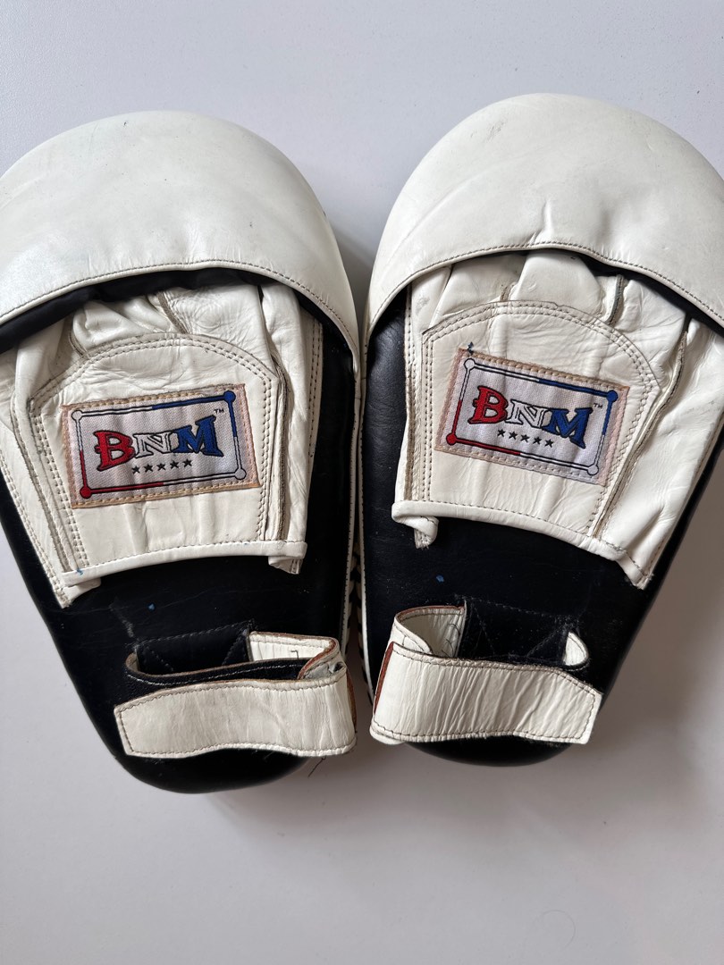 Boxing Muay Thai Pads and Twins Head Gear, Sports Equipment, Other Sports Equipment and Supplies