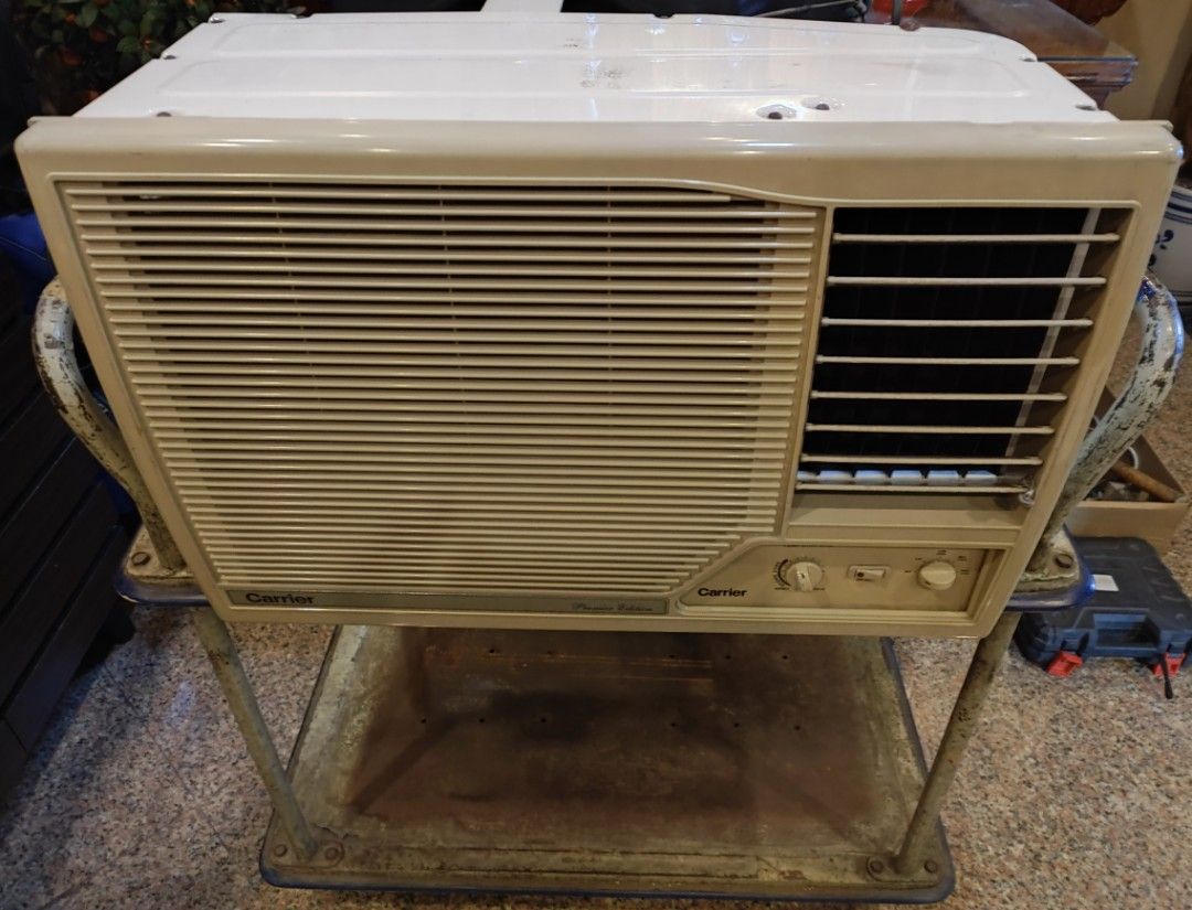 Carrier 2nd hand air conditioner 1.5 HP and 2 HP (working), TV & Home