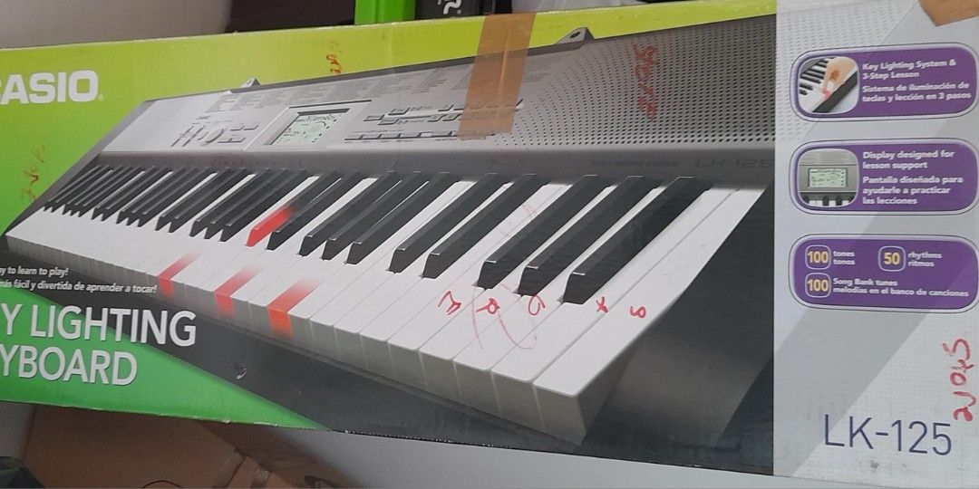 CASIO LK 125 Key Lighting Keyboard
