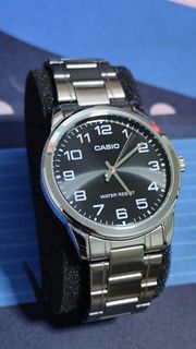 Casio Men's V001 Black Face Big Numbers Watch MTP-V001D-1B
