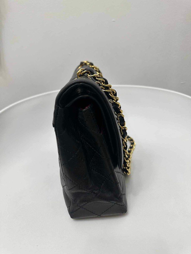 Chanel Paris Matelasse (Category: Luxury Bags & Wallets) located in Quezon City. Submitted by kring09 (Listing ID 1266317978, Image 3). Description: C H A N E L PARIS MATELASSE 25 double flap Two tone logo. Guaranteed authentic Pre loved P175,000.