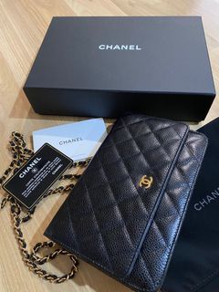 Chanel Wallet on chain