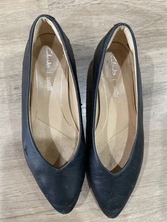 Search hot sale clarks shoes