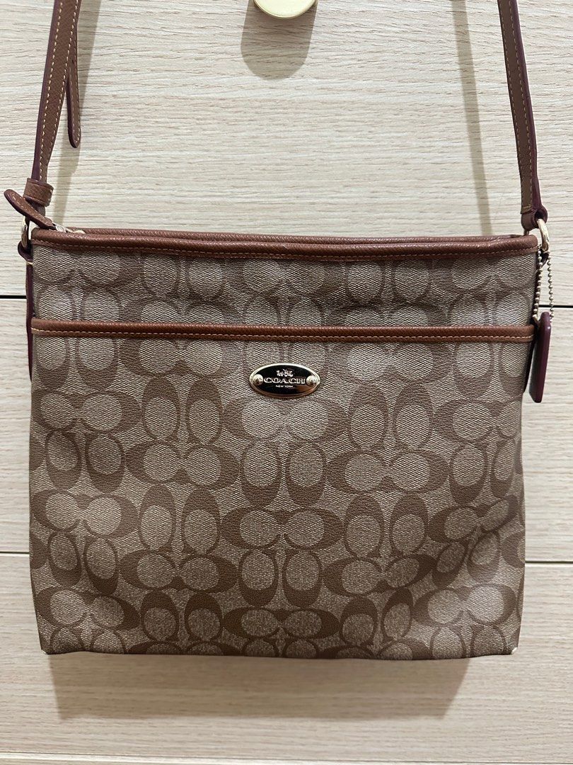 F34938 clearance coach bag