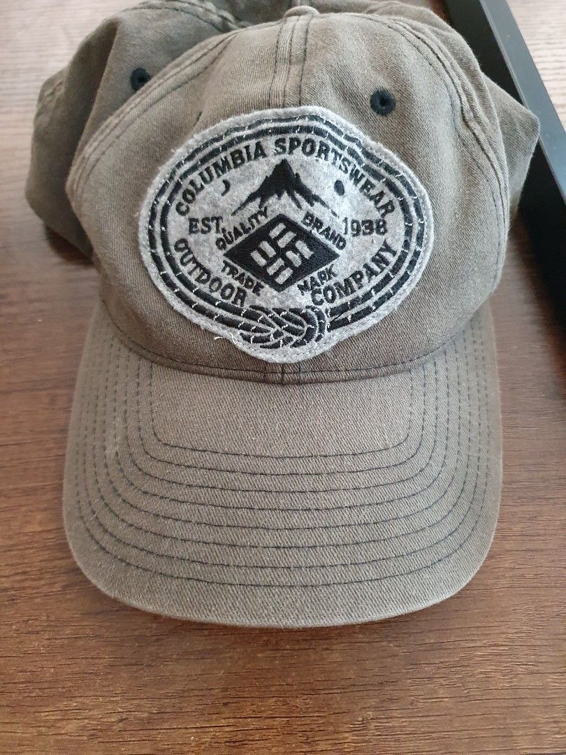 Columbia sports hat hotsell