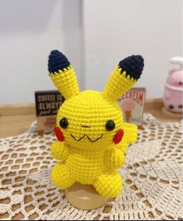Gigantamax Shiny Gengar: Pokemon Embroidery Plushie Keychain 