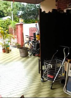 D20, Near Bishan MRT, Semi dettached hous for sell