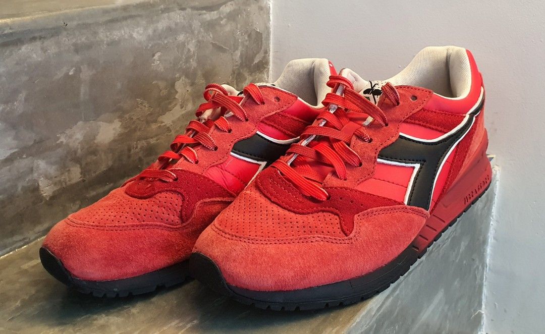 Red suede clearance sneakers
