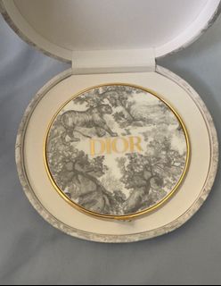 （分類：）位於 。 由 chrisdin 提交（商品編號 1266318934，圖片 1）。簡介： 。