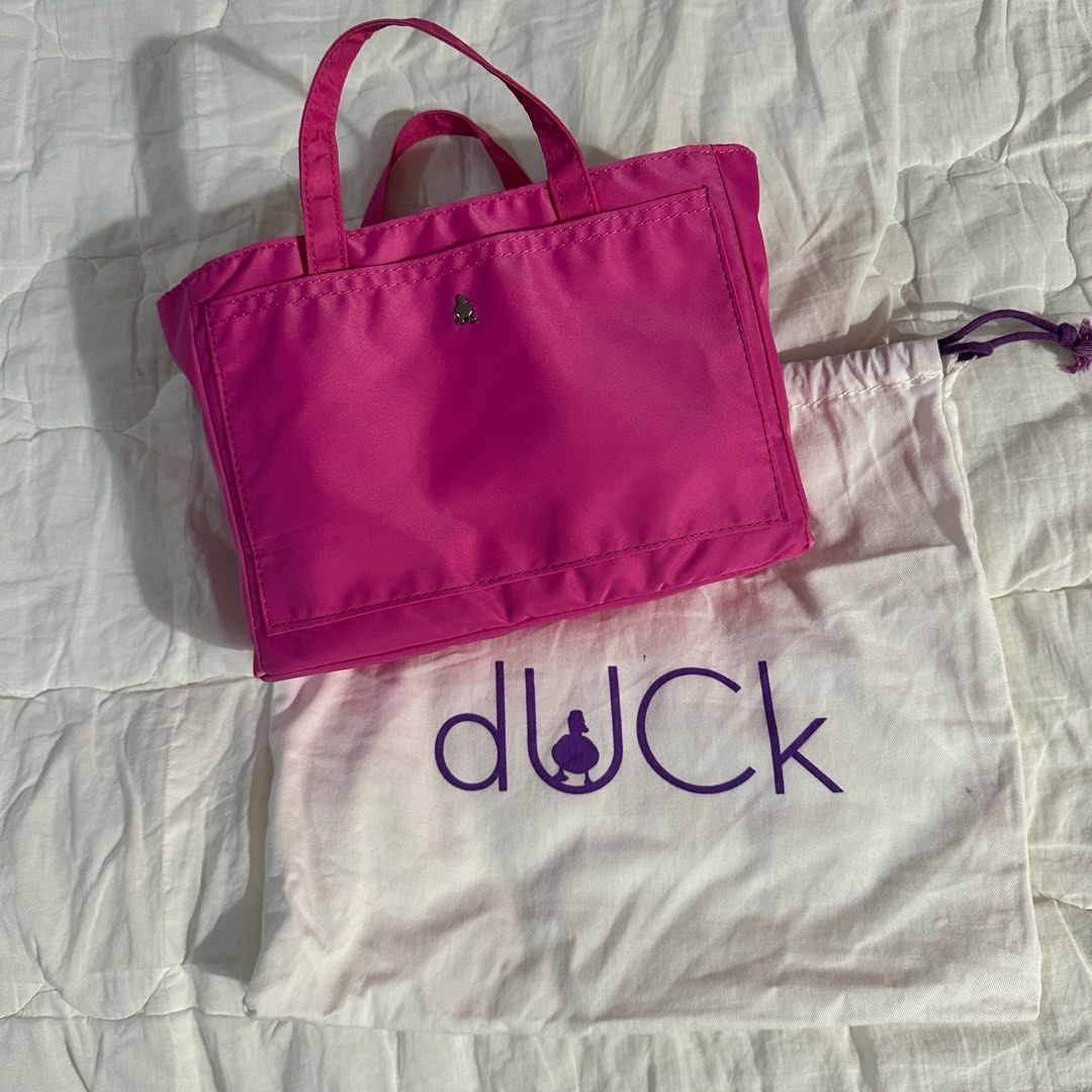 DUCK ORGANIZER BAG, Everything Else, Others on Carousell
