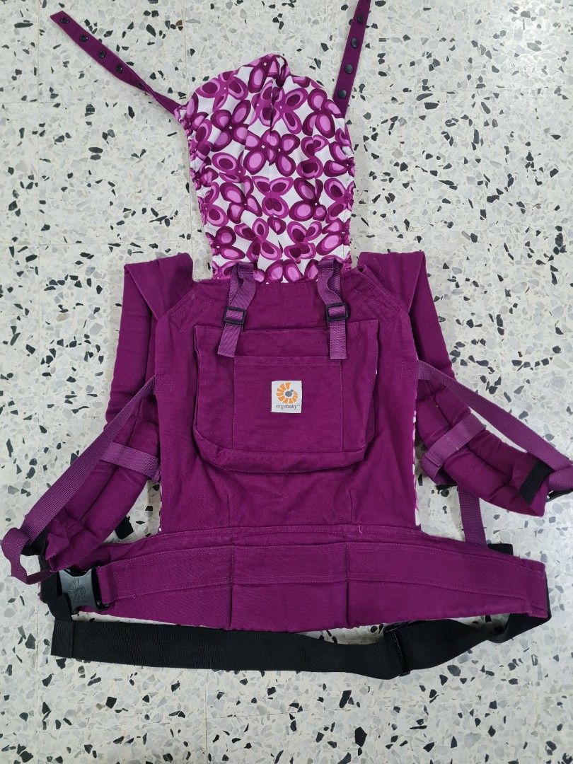 ergobaby carrier ergonomic original, Babies & Kids, Going Out, Carriers