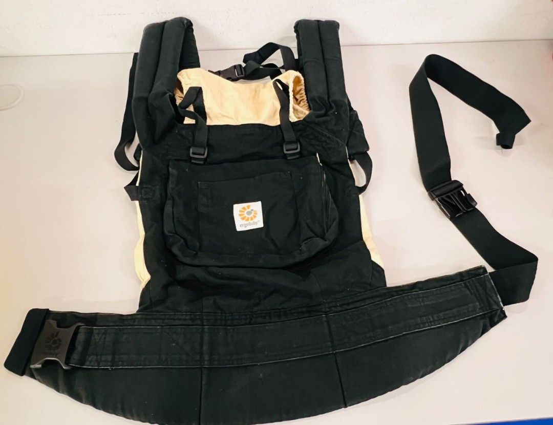 Ergobaby Original Baby Carrier Black Camel