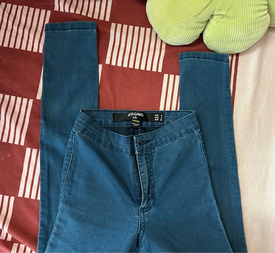 Factorie leggings top