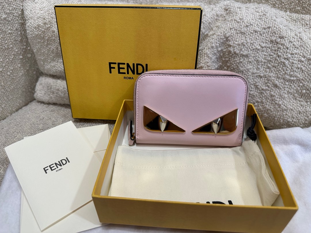 Fendi zip card holder top