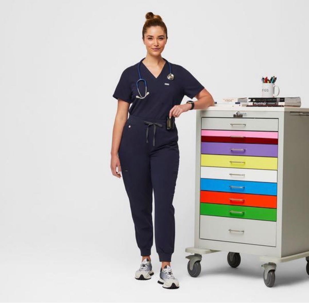 Figs Zamora high waisted joggers, Women's Fashion, Dresses & Sets, Sets