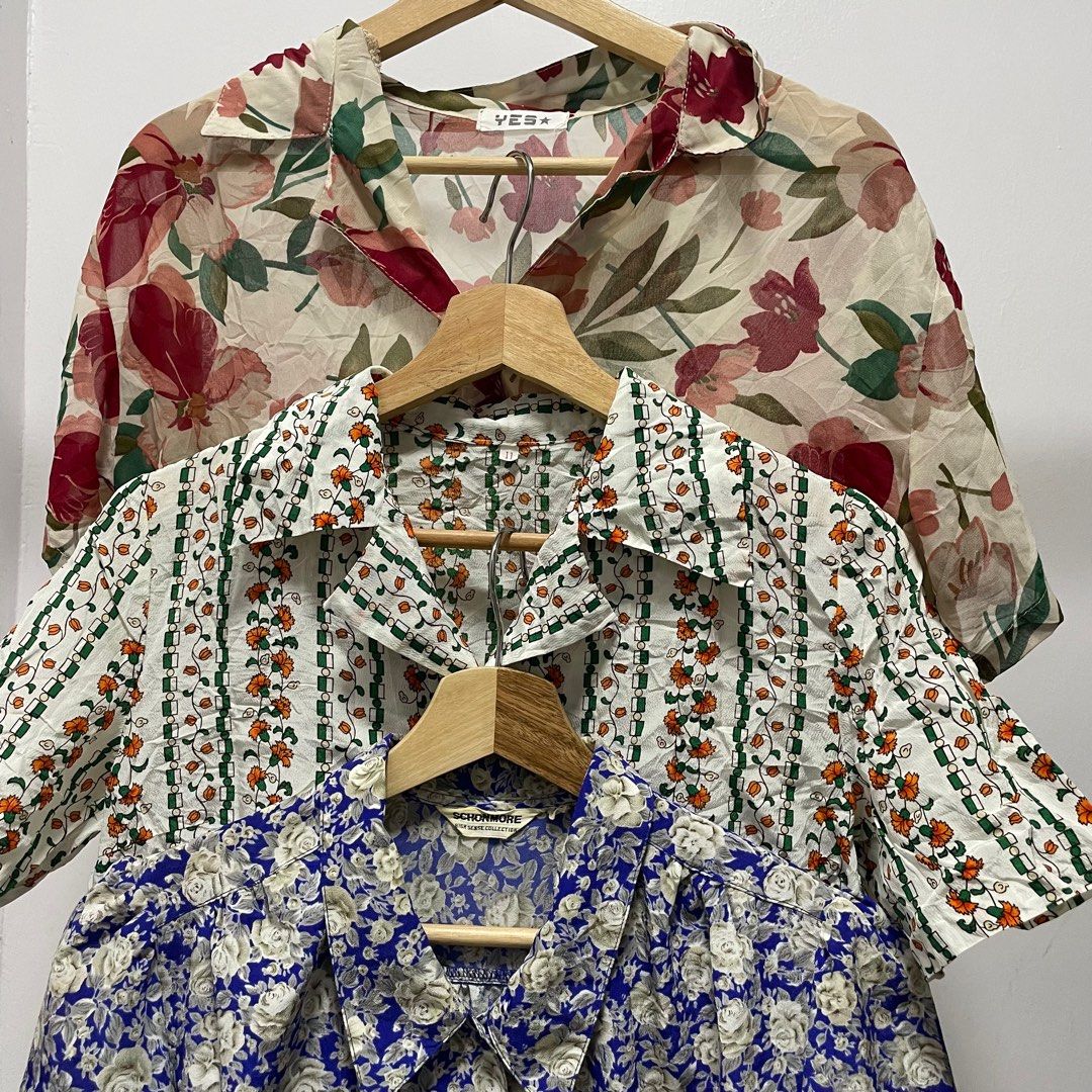 floral blouse, Women's Fashion, Tops, Blouses on Carousell