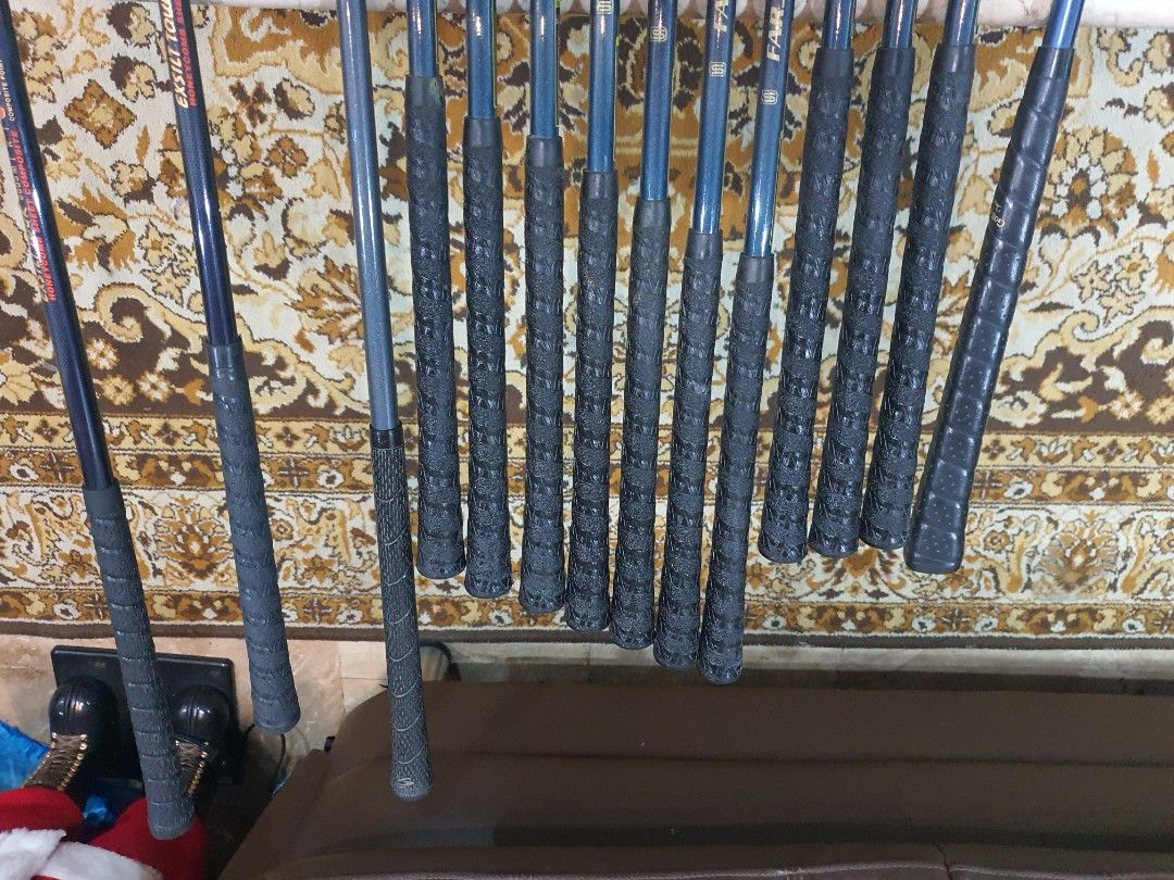 Golf Maxfli (Category: Golf) located in Paranaque City. Submitted by manilagolfmarket (Listing ID 1266274168, Image 3). Description: For Sale Maxfli S flex graphite shaft irons Tobunda wood and driver bag included need to replace head cover clip for only 7.3k pick up Bf Paranaque or add shipping.