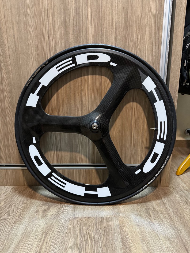 HED Trispoke Front Wheel Sports Equipment Bicycles Parts