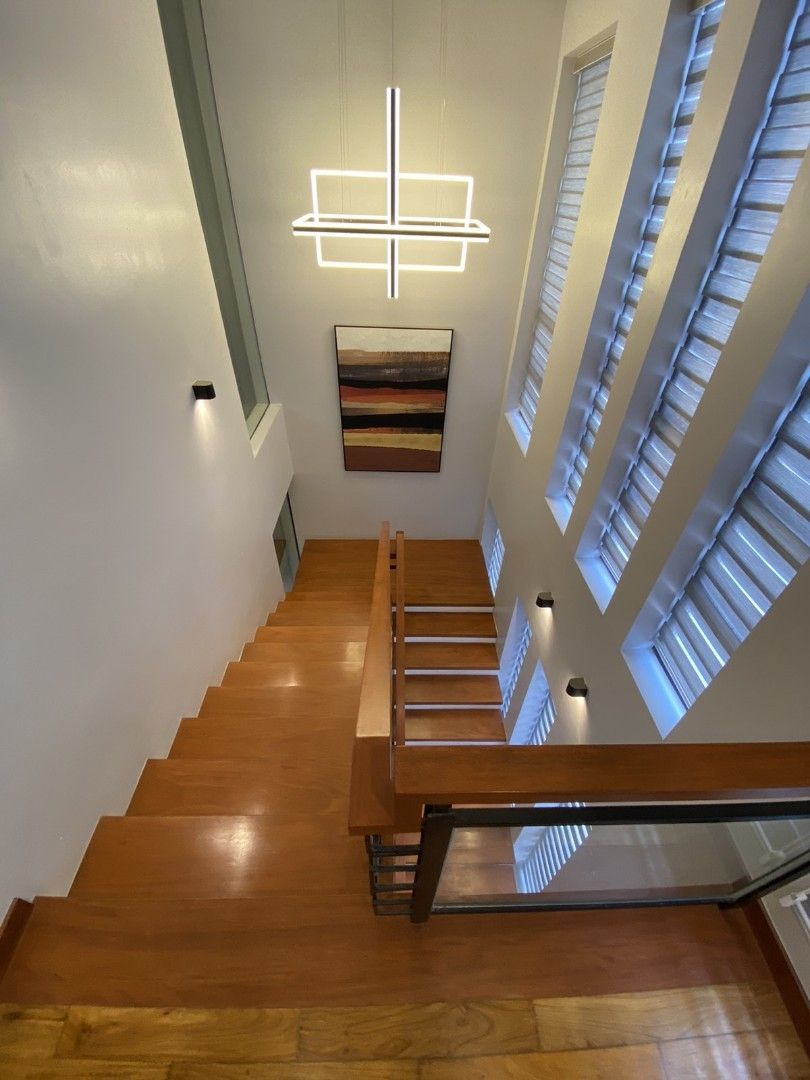 High End Smart Home Four Storey Townhouse in UBelt Recto Manila with