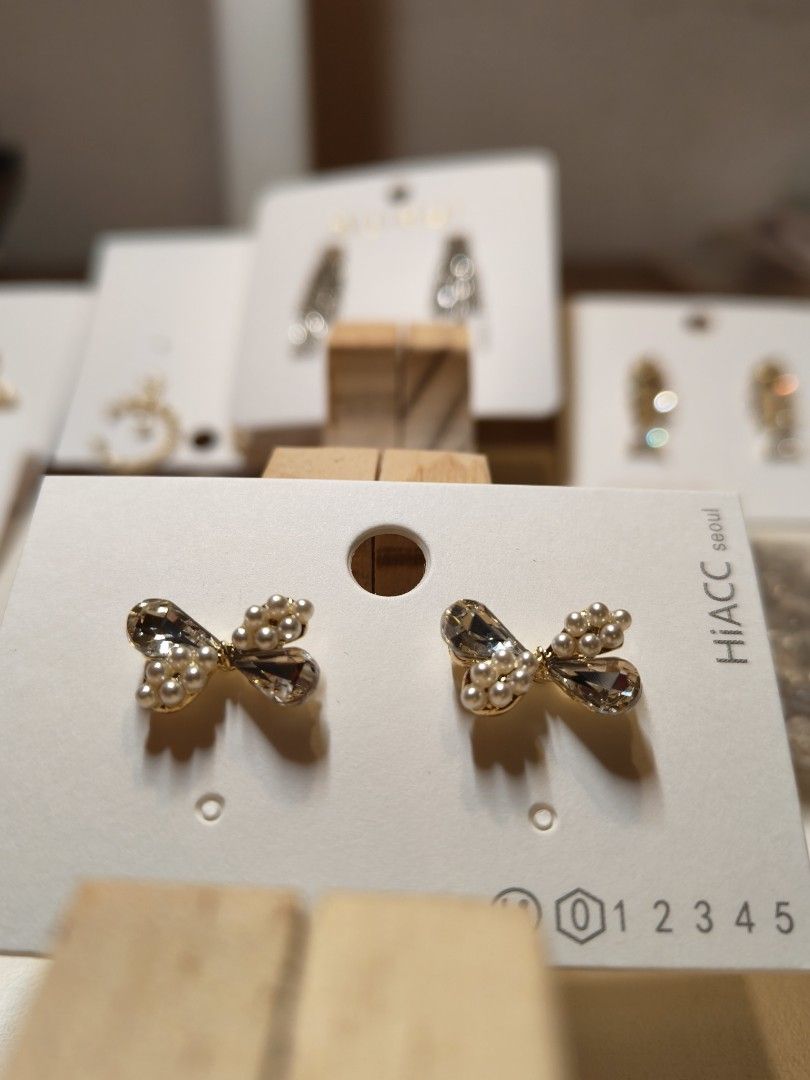 High quality silver post earrings