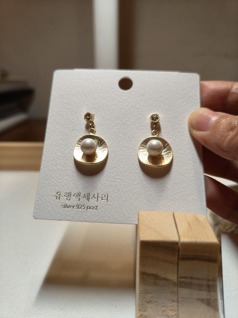 High quality silver post earrings Women s Fashion Jewelry