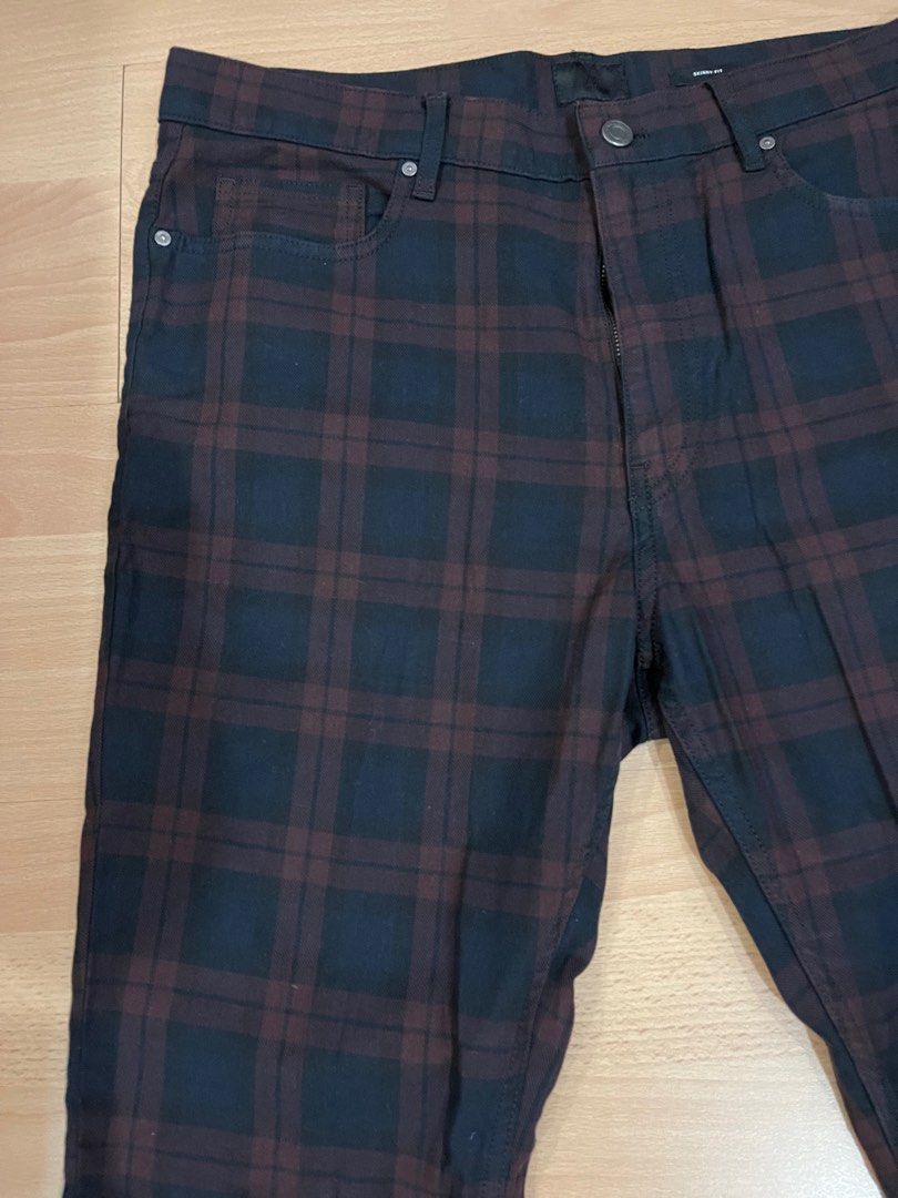 H M Skinny Fit Trousers in burgundy black tartan check Men s