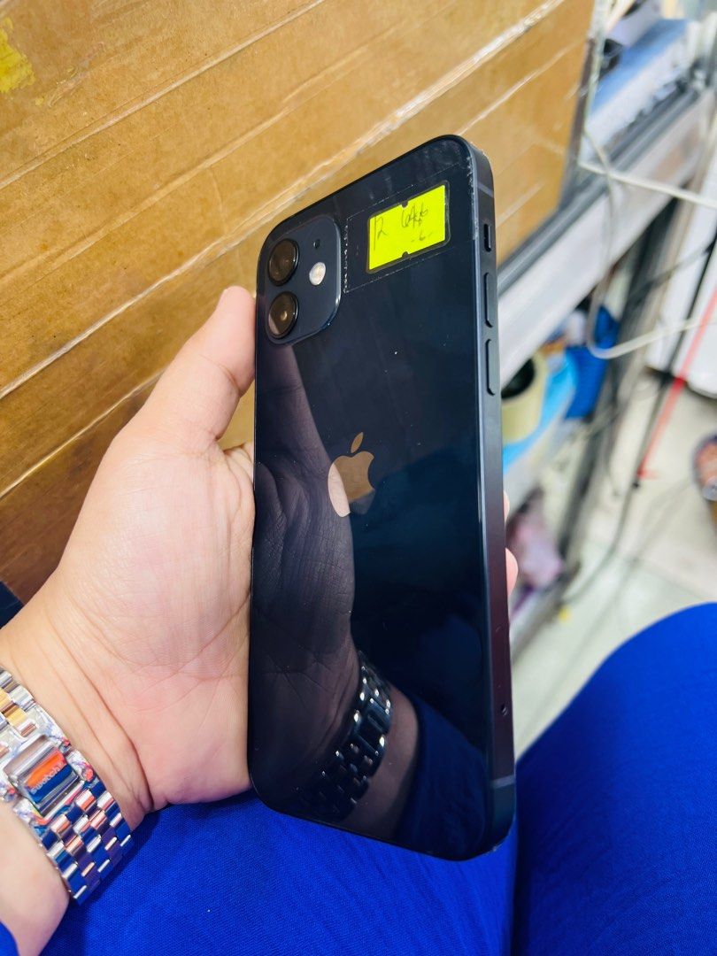 Iphone 12 Globelocked (Category: iPhone 12 Series) located in San Juan City. Submitted by javedsgadgetshop (Listing ID 1266411774, Image 2). Description: OPEN FOR INSTALLMENT VIA CREDIT CARD/GGIVES & SWAP/TRADE-IN! WE BUY AND SELL ( ANYKINDS OF UNIT BINIBILI PO NAMIN)! PTPA : Padelete po f bawal Read ❗️Onhand ‼️ Iphone 12 •64gb •NTC Variant •100% batt health •Globelocked •95% Smoothness •No hidden issue | No Repaired •100% Authentic | Not Refurbi