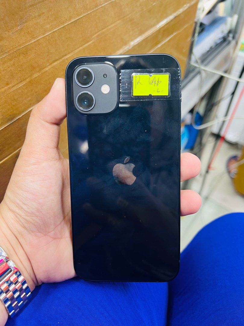 Iphone 12 Globelocked (Category: iPhone 12 Series) located in San Juan City. Submitted by javedsgadgetshop (Listing ID 1266411774, Image 1). Description: OPEN FOR INSTALLMENT VIA CREDIT CARD/GGIVES & SWAP/TRADE-IN! WE BUY AND SELL ( ANYKINDS OF UNIT BINIBILI PO NAMIN)! PTPA : Padelete po f bawal Read ❗️Onhand ‼️ Iphone 12 •64gb •NTC Variant •100% batt health •Globelocked •95% Smoothness •No hidden issue | No Repaired •100% Authentic | Not Refurbi