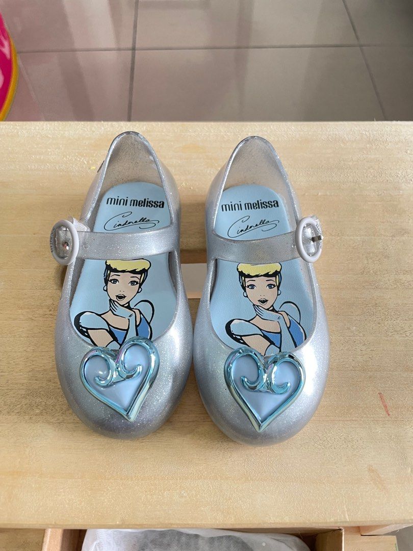 Kasut cinderella sales