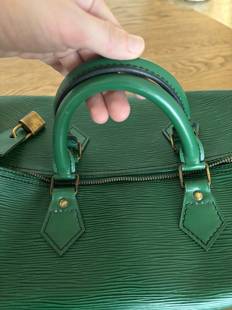 LOUIS VUITTON Epi Leather Green Speedy 35 Satchel Bag - 30% Off