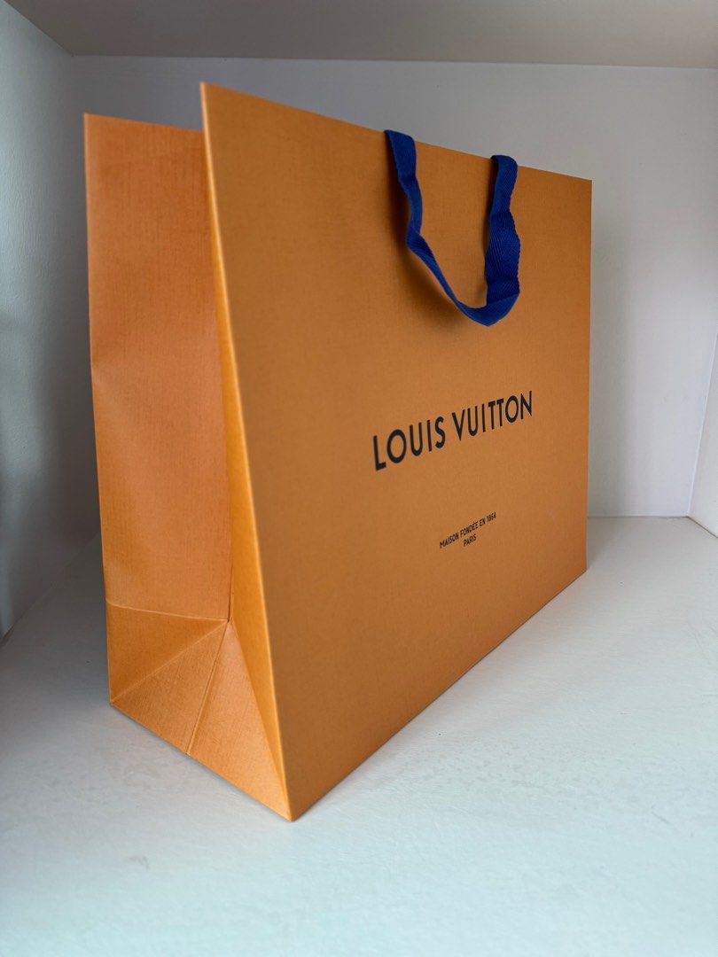 Lv paper bag 2020 outlet