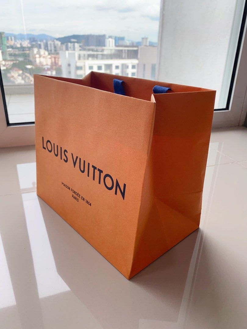Lv paper clearance bag