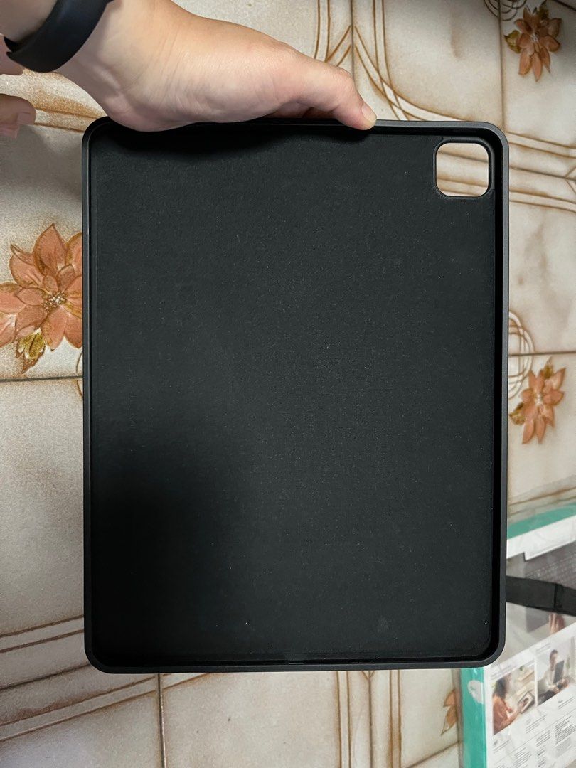 MOFT Float case iPad Pro 12.9, Mobile Phones & Gadgets, Mobile & Gadget