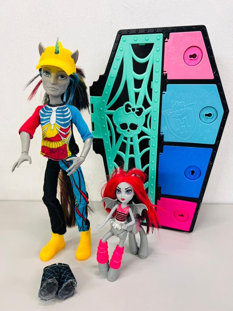 Monster High Neighthan Rot Doll Fright Mares Doll Set